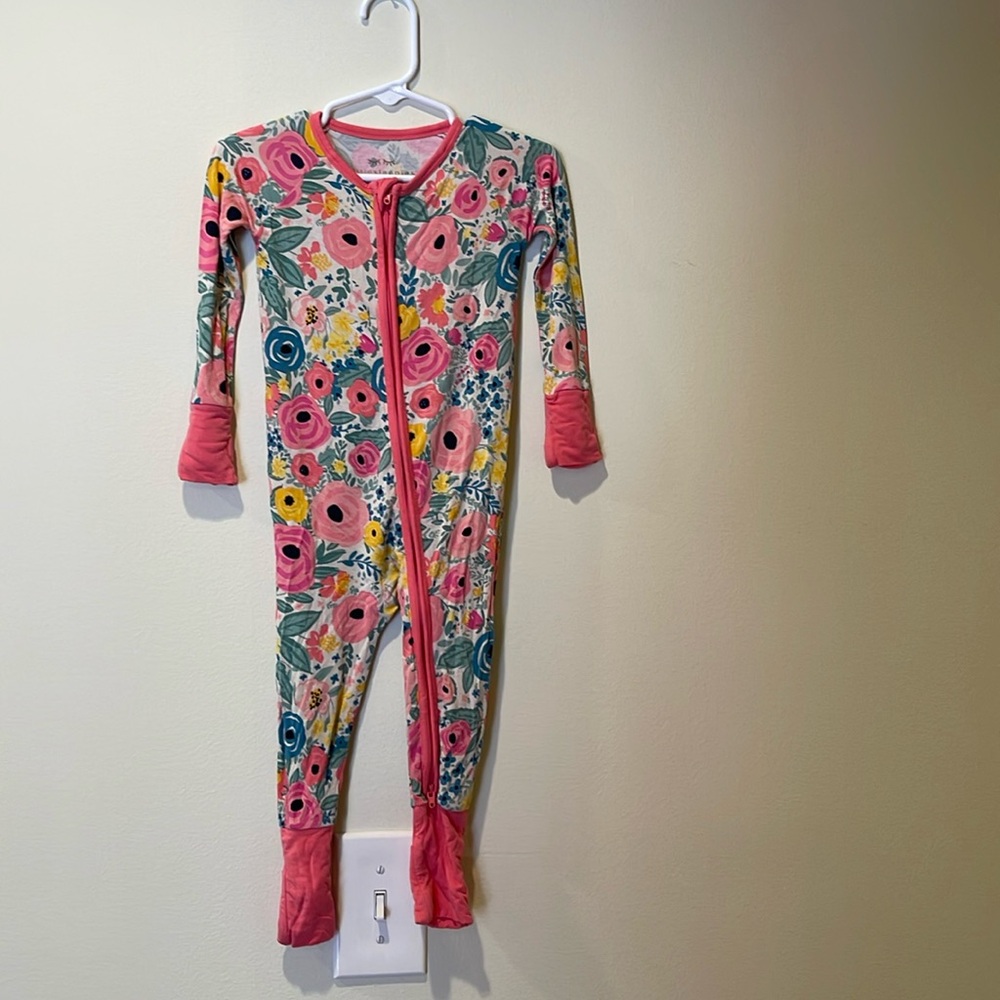 Little sleepies zippy